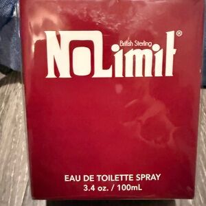 No Limit Eau de Toilette Spray - Bold Red